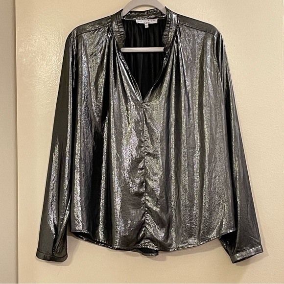CURRENT AIR by ANTHROPOLOGIE NWOT Metallic Split Neck Blouse - Picture 1 of 4